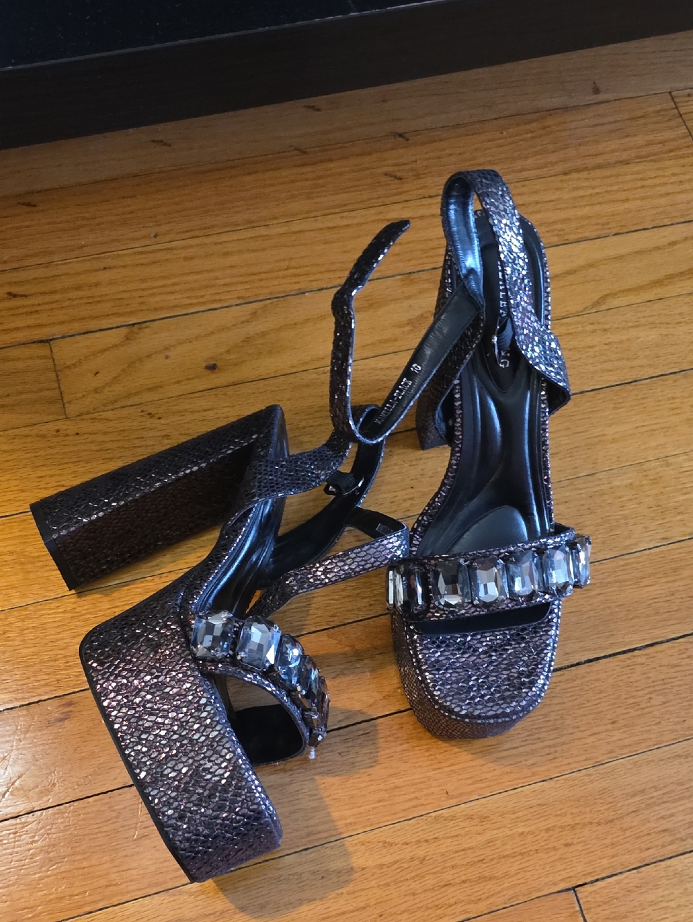 Akira Women's Glitter Platform Heeled Sandals with Jewel Strap - Black